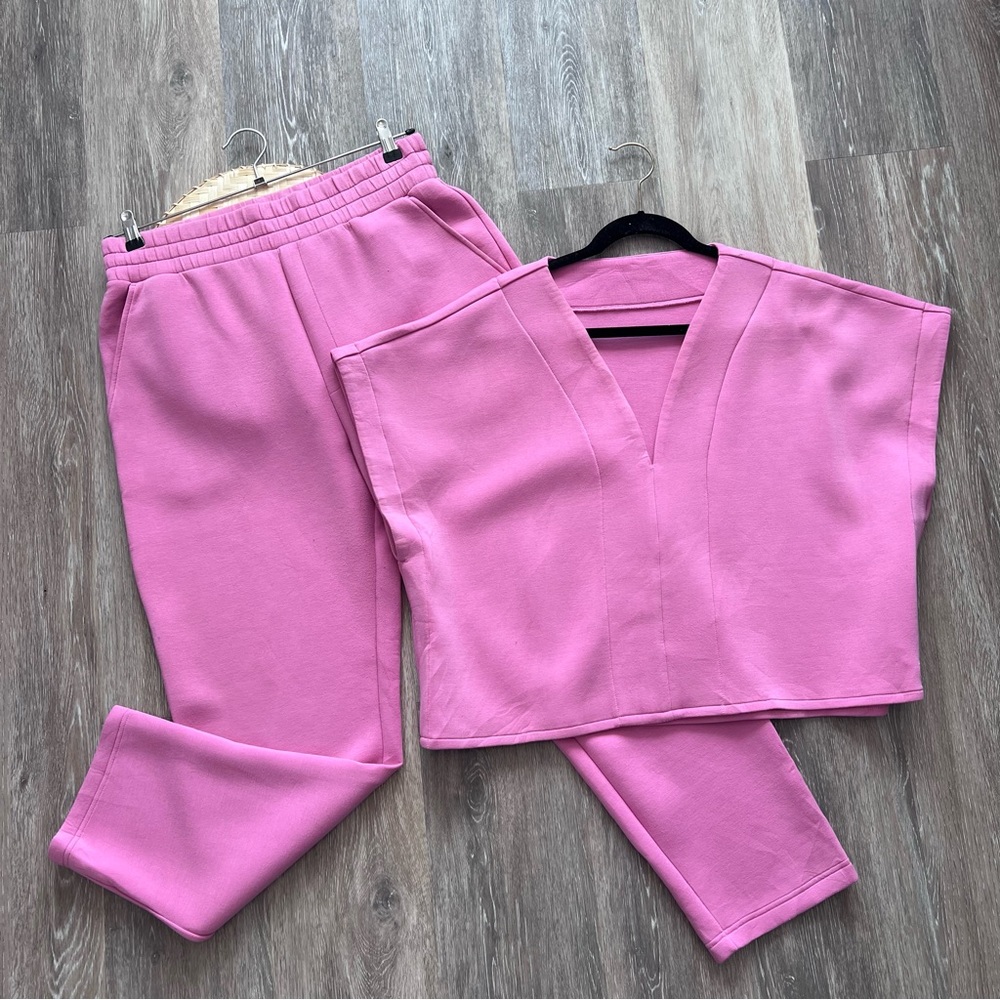 Leze The Label Pink Two-Piece Lounge Set